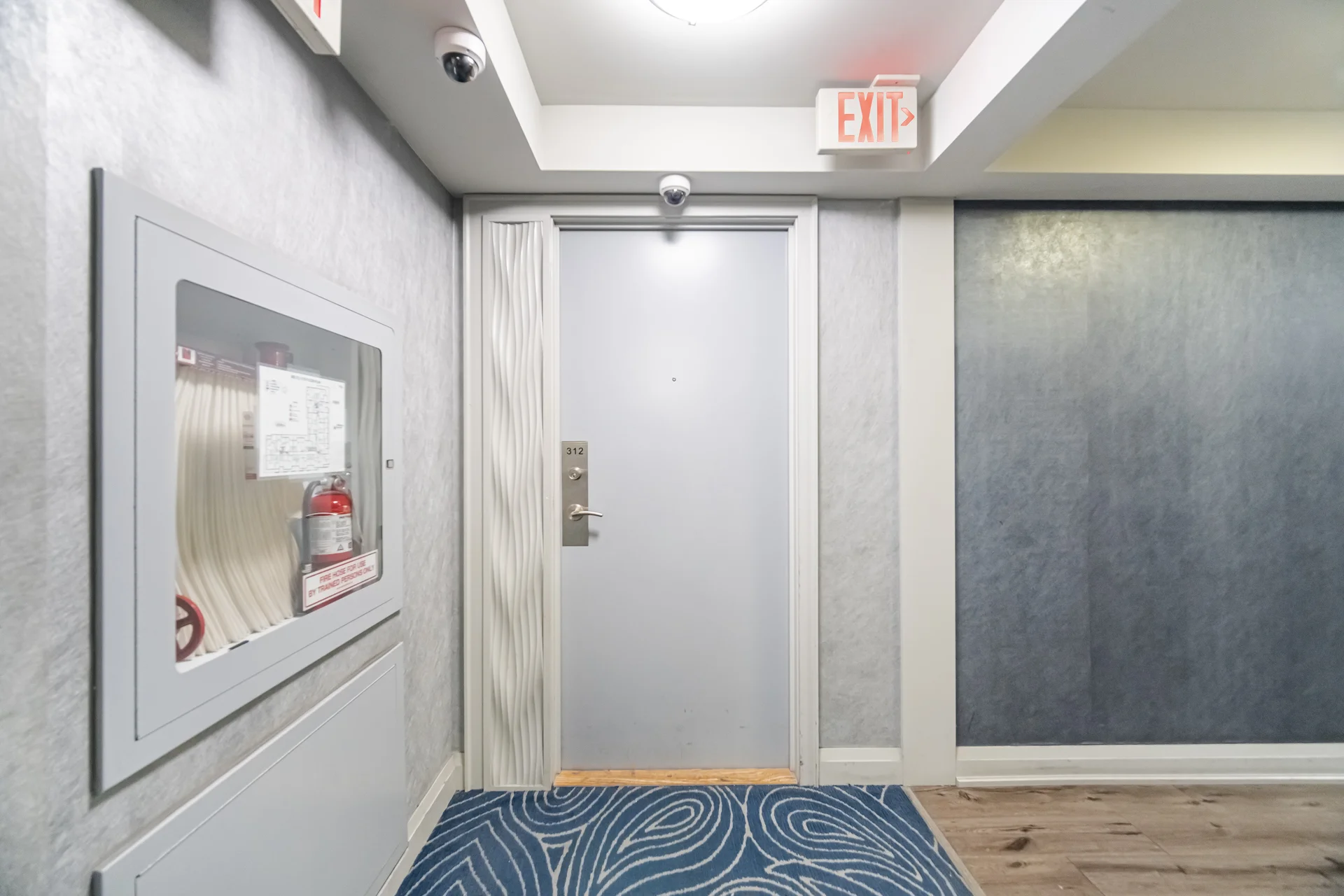 #312-80 Esther Lorrie Drive, Etobicoke - photo 3
