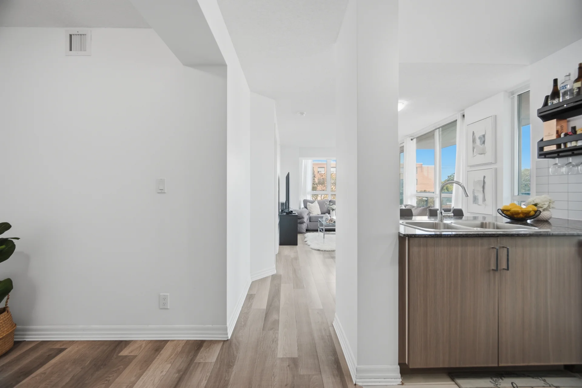 #312-80 Esther Lorrie Drive, Etobicoke - photo 6