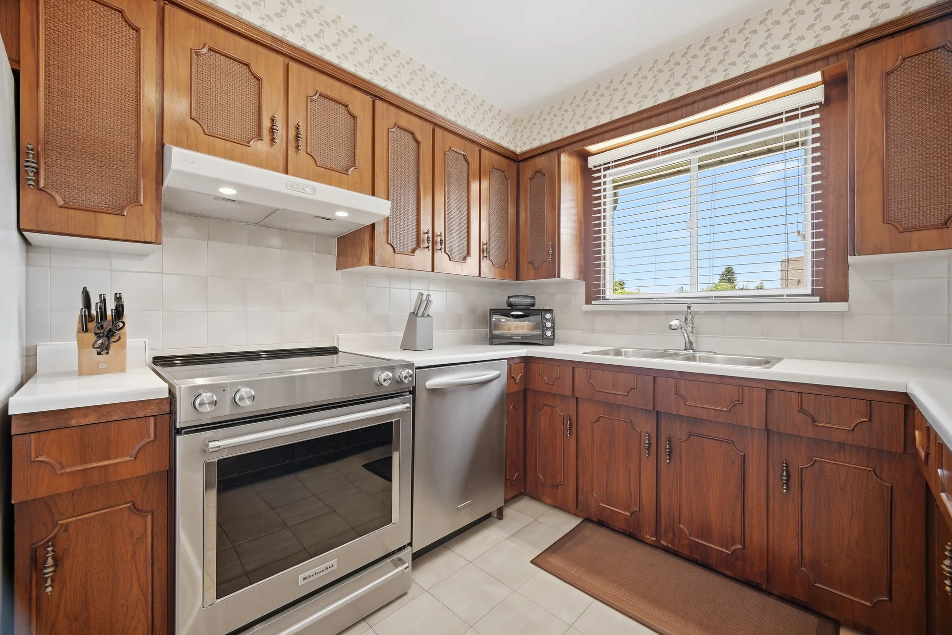 48 Clair Road, North York - photo 23