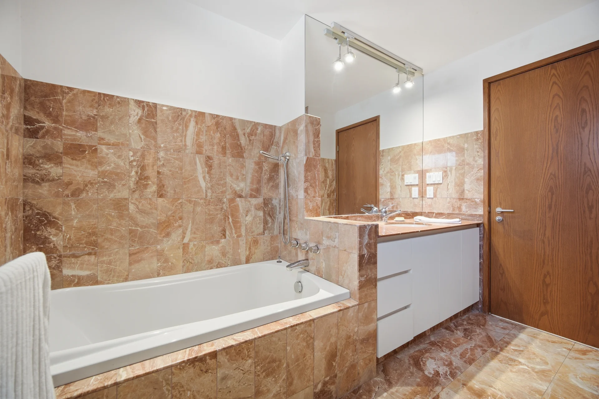 9 Saguenay Avenue, Toronto - photo 64