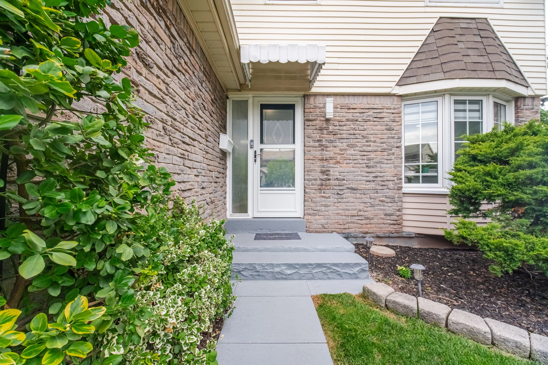 1527 Forestdale Court, Oakville - photo 6
