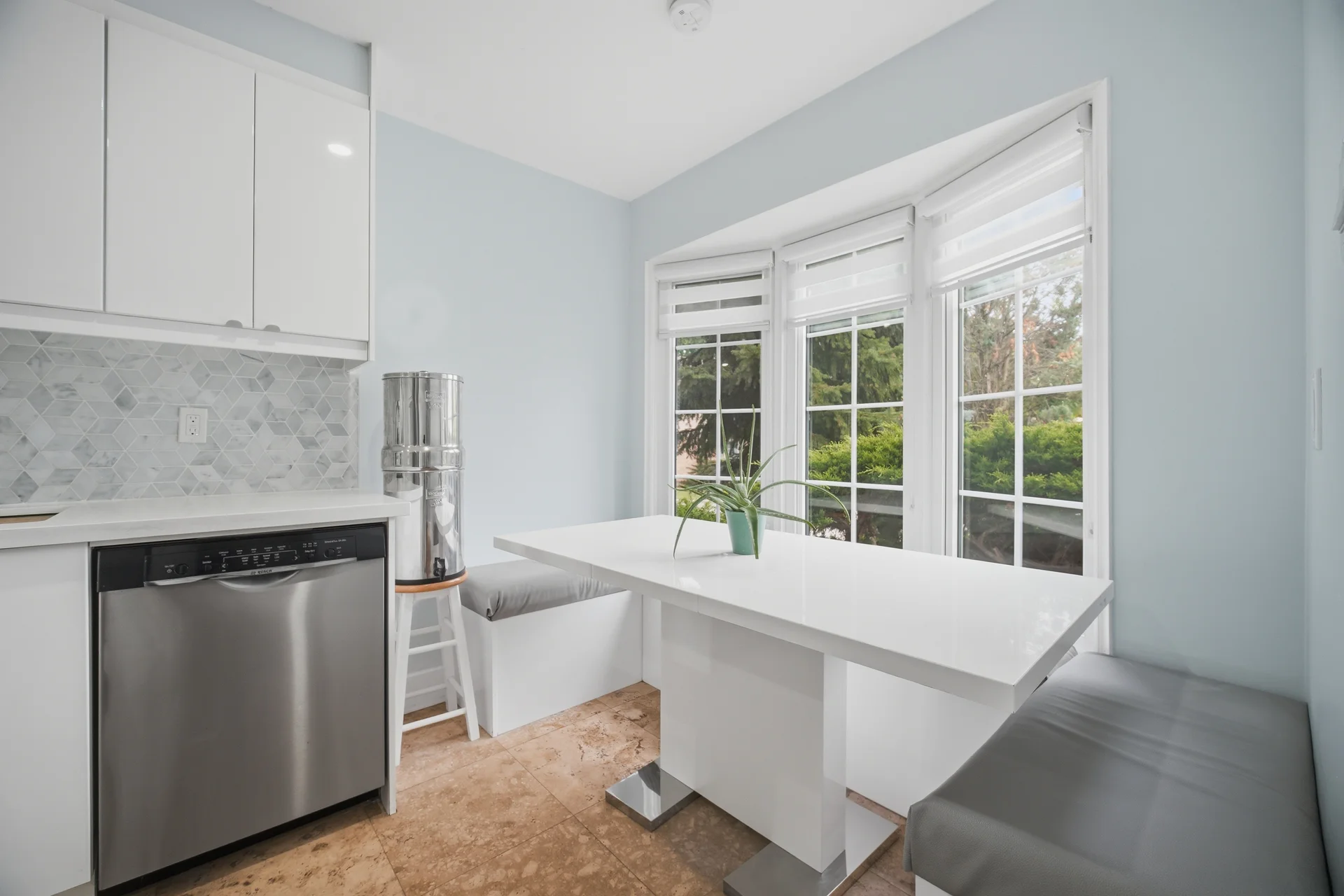 1527 Forestdale Court, Oakville - photo 18