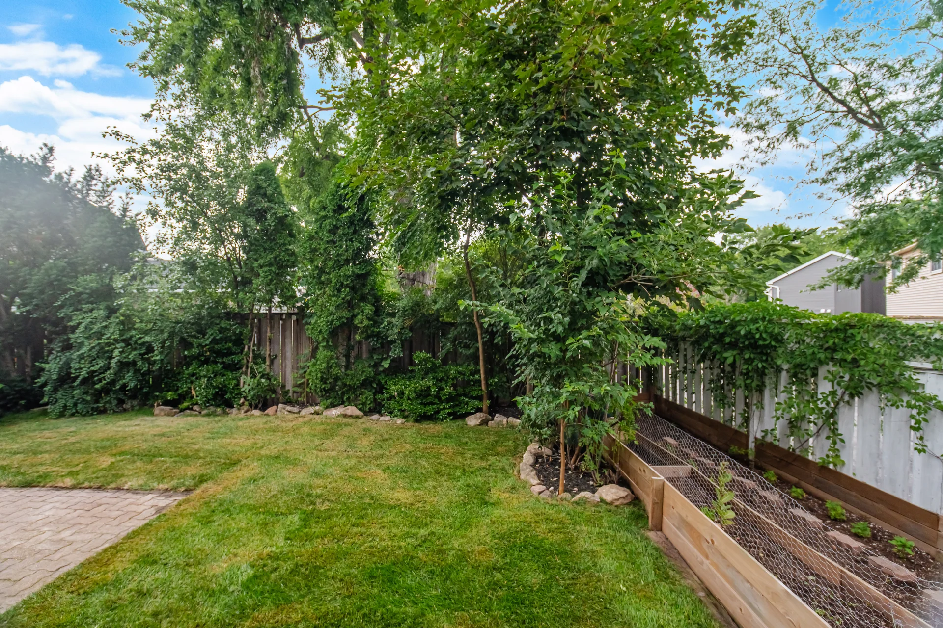 1527 Forestdale Court, Oakville - photo 42