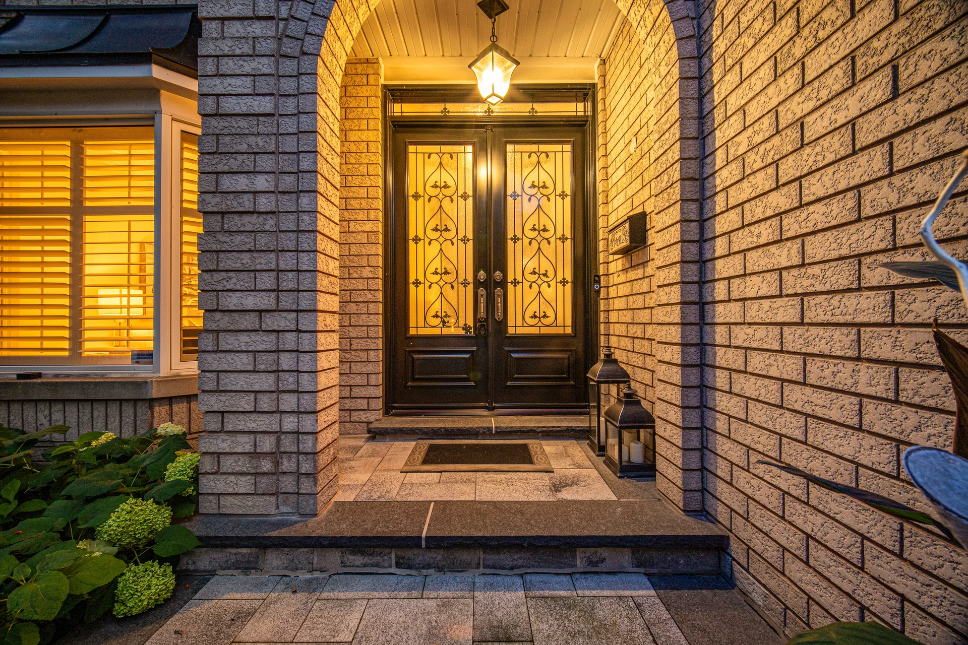 2152 Manor Hill Drive, Mississauga - photo 23