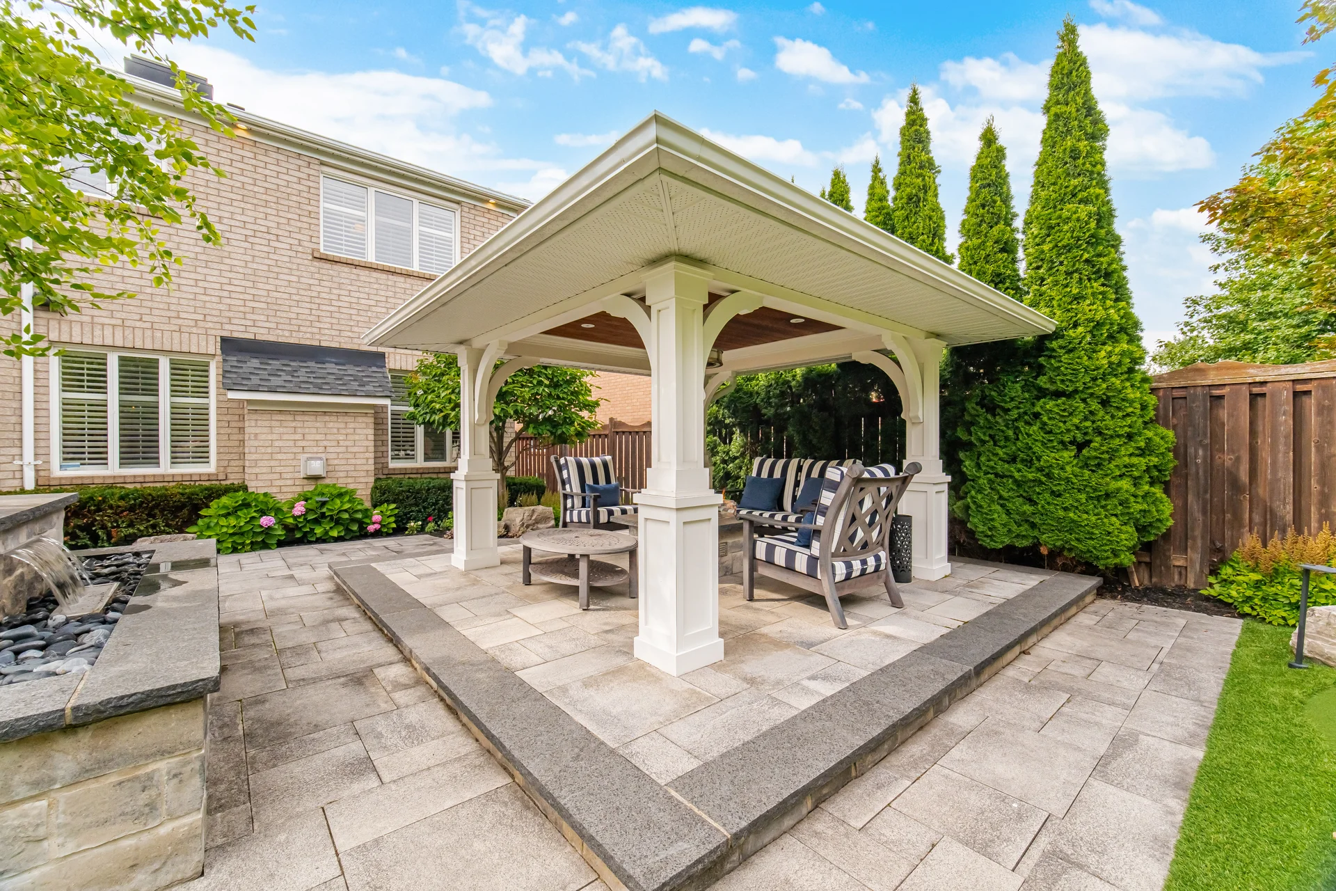 2152 Manor Hill Drive, Mississauga - photo 137