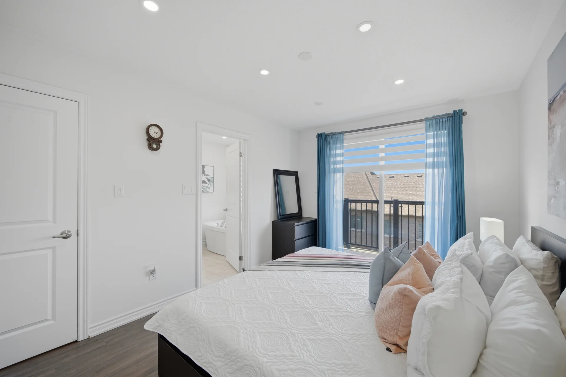 38 Hallmark Way, Whitby - photo 25