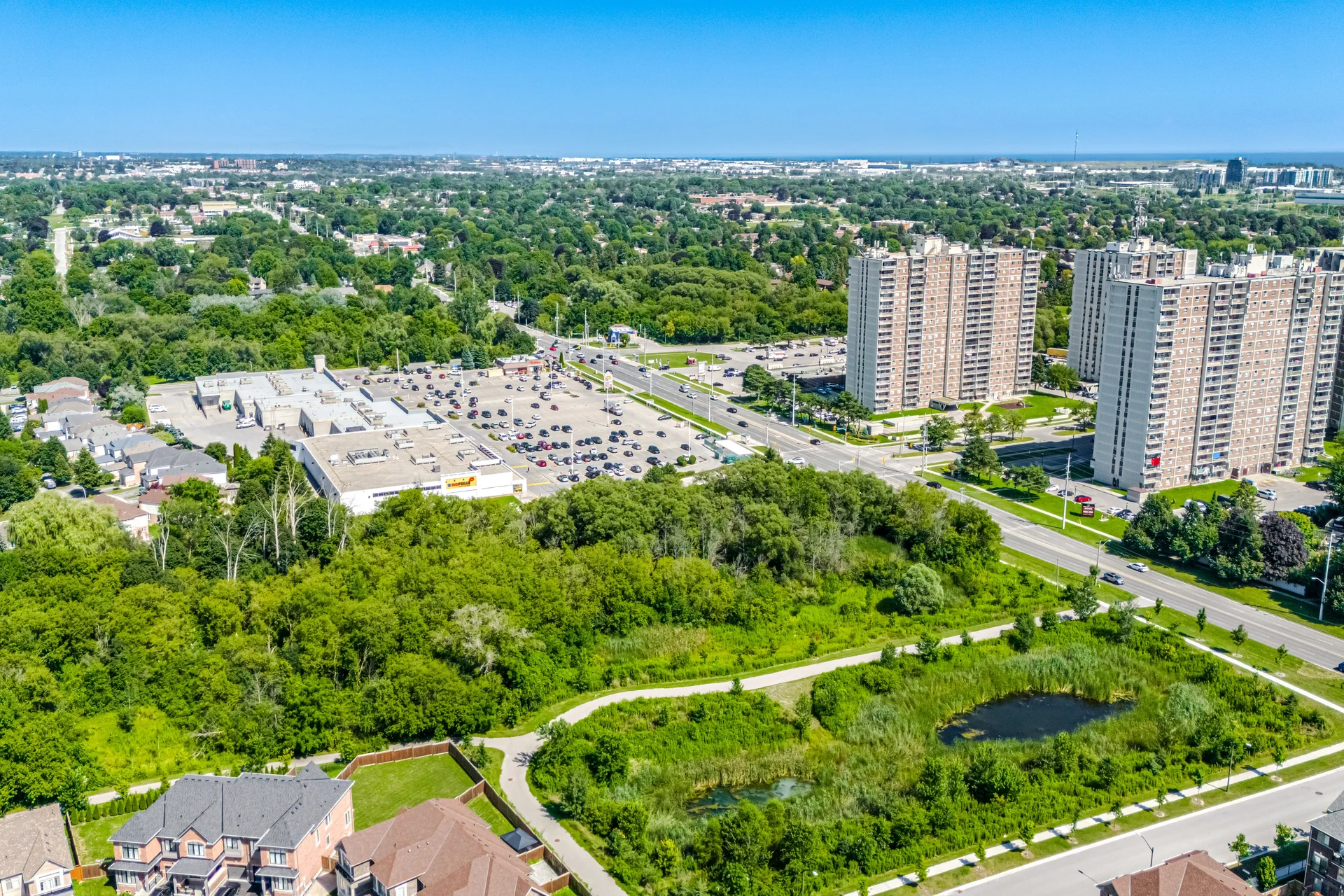 38 Hallmark Way, Whitby - photo 52
