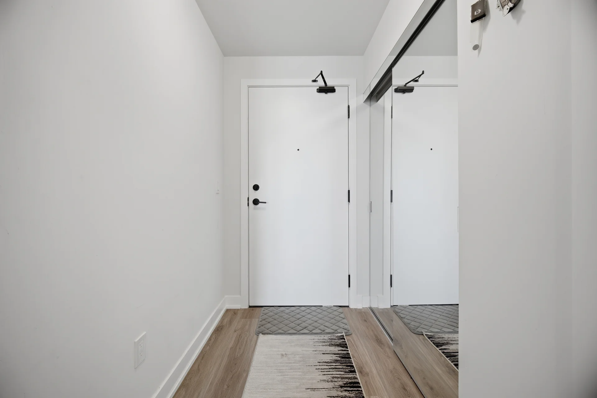 #2709-430 Square One Drive, Mississauga - photo 10