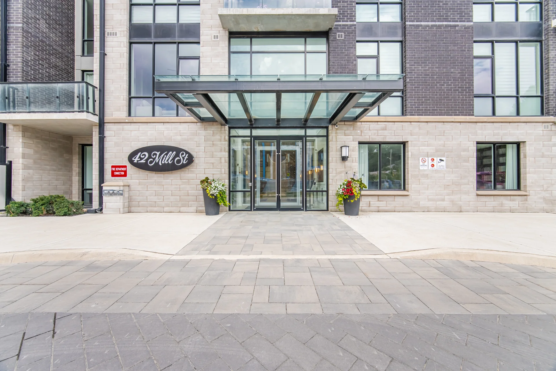 #210-42 Mill Street, Georgetown - photo 3