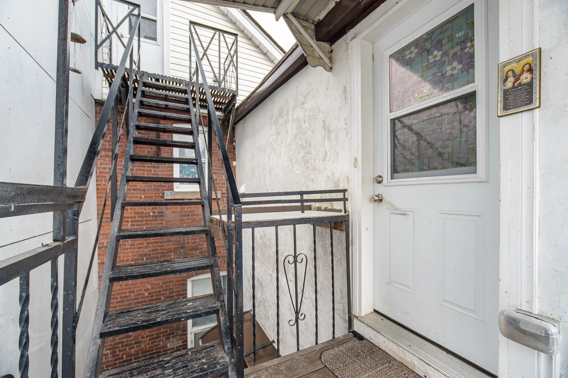 3331 Dundas Street West, Toronto - photo 5