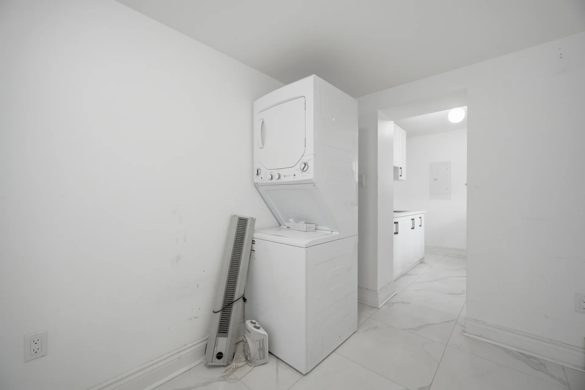 3331 Dundas Street West, Toronto - photo 24