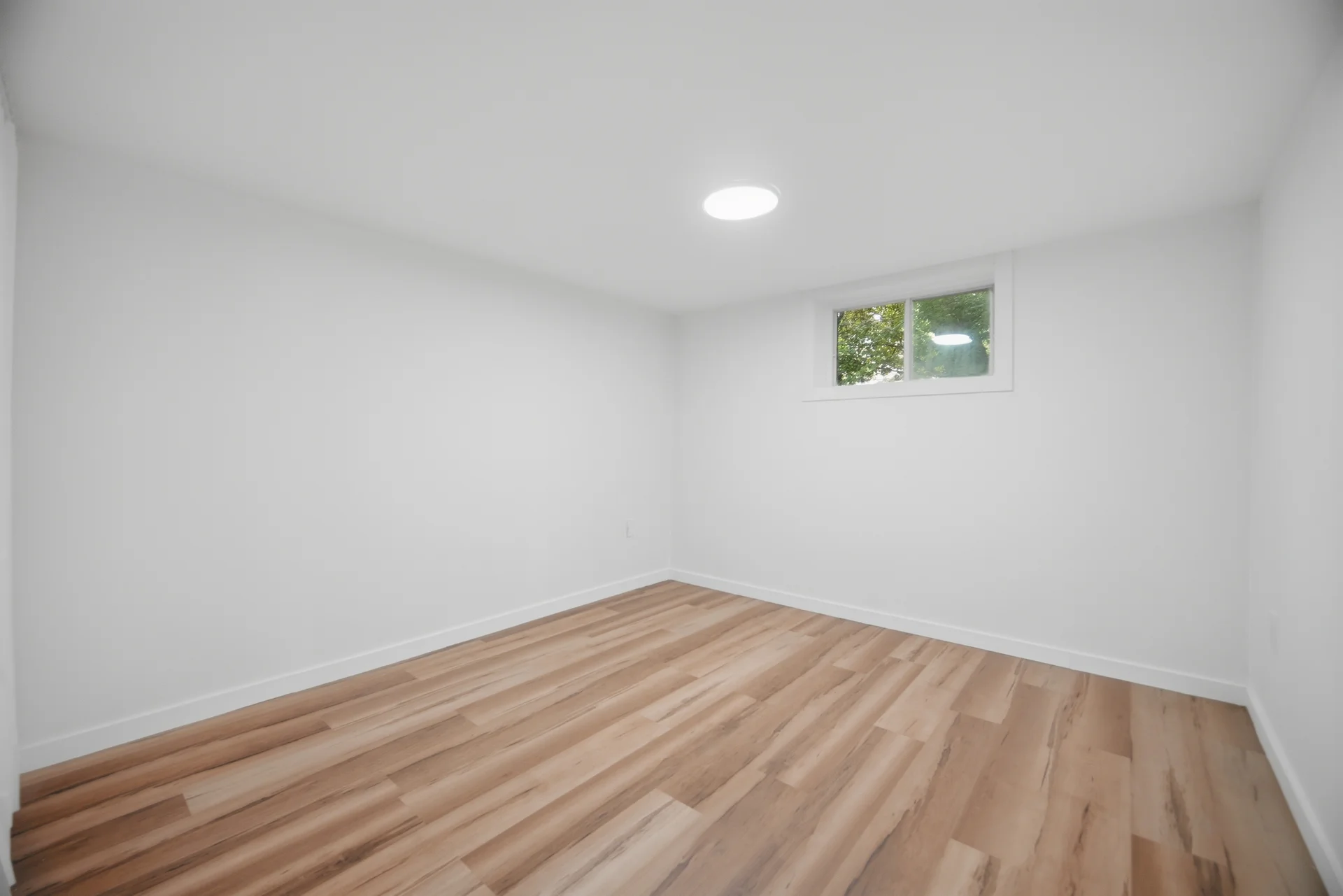 32 Maple Avenue East, Georgetown - photo 49