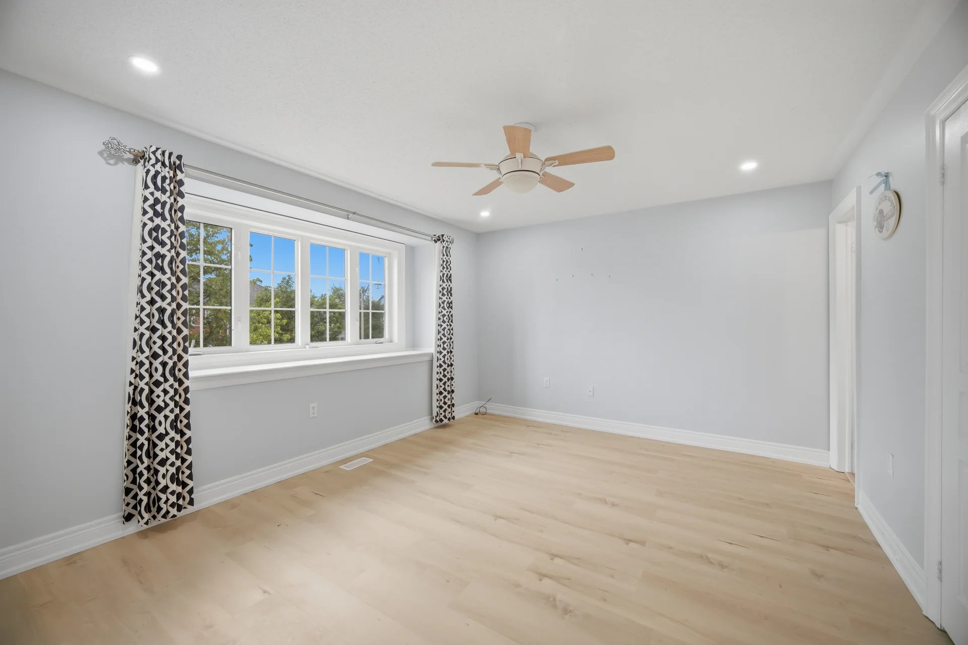 29 Huntspoint Drive, Brampton - photo 35