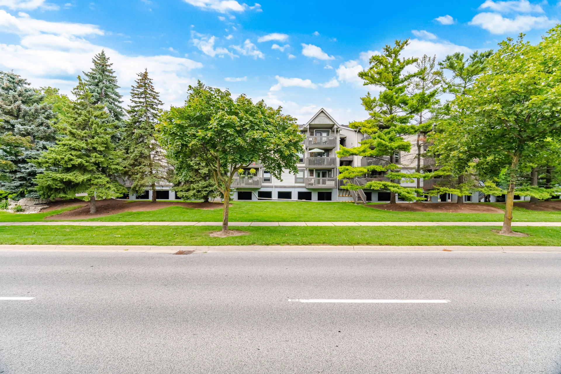 #207-2020 Cleaver Avenue, Burlington - photo 29