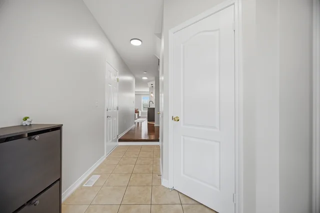 4212 Prudham Avenue, Burlington - photo 9