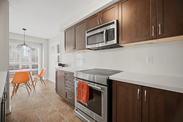 4212 Prudham Avenue, Burlington - photo 21