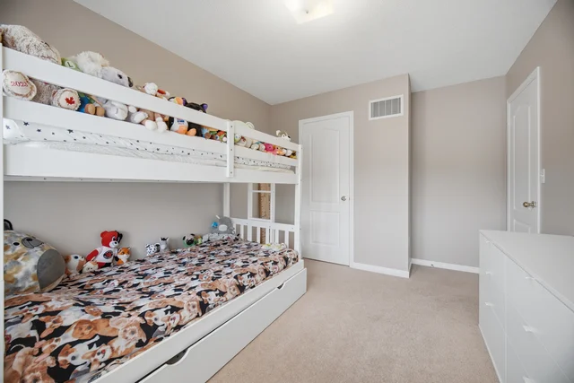 4212 Prudham Avenue, Burlington - photo 39