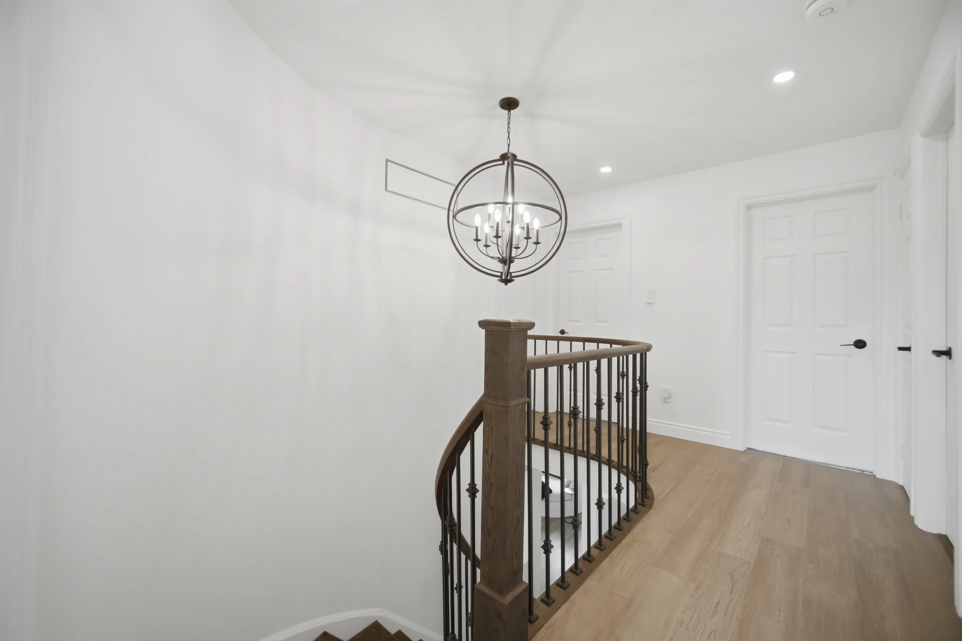 6878 Summer Heights Drive, Mississauga - photo 48