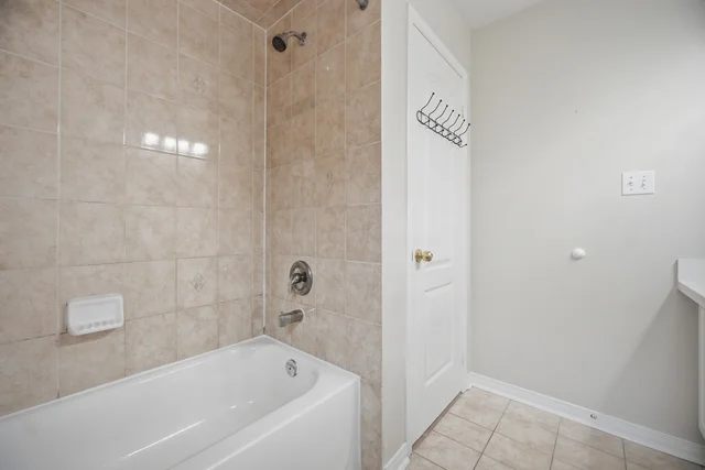 187 Red Maple Road, Richmond Hill - photo 48