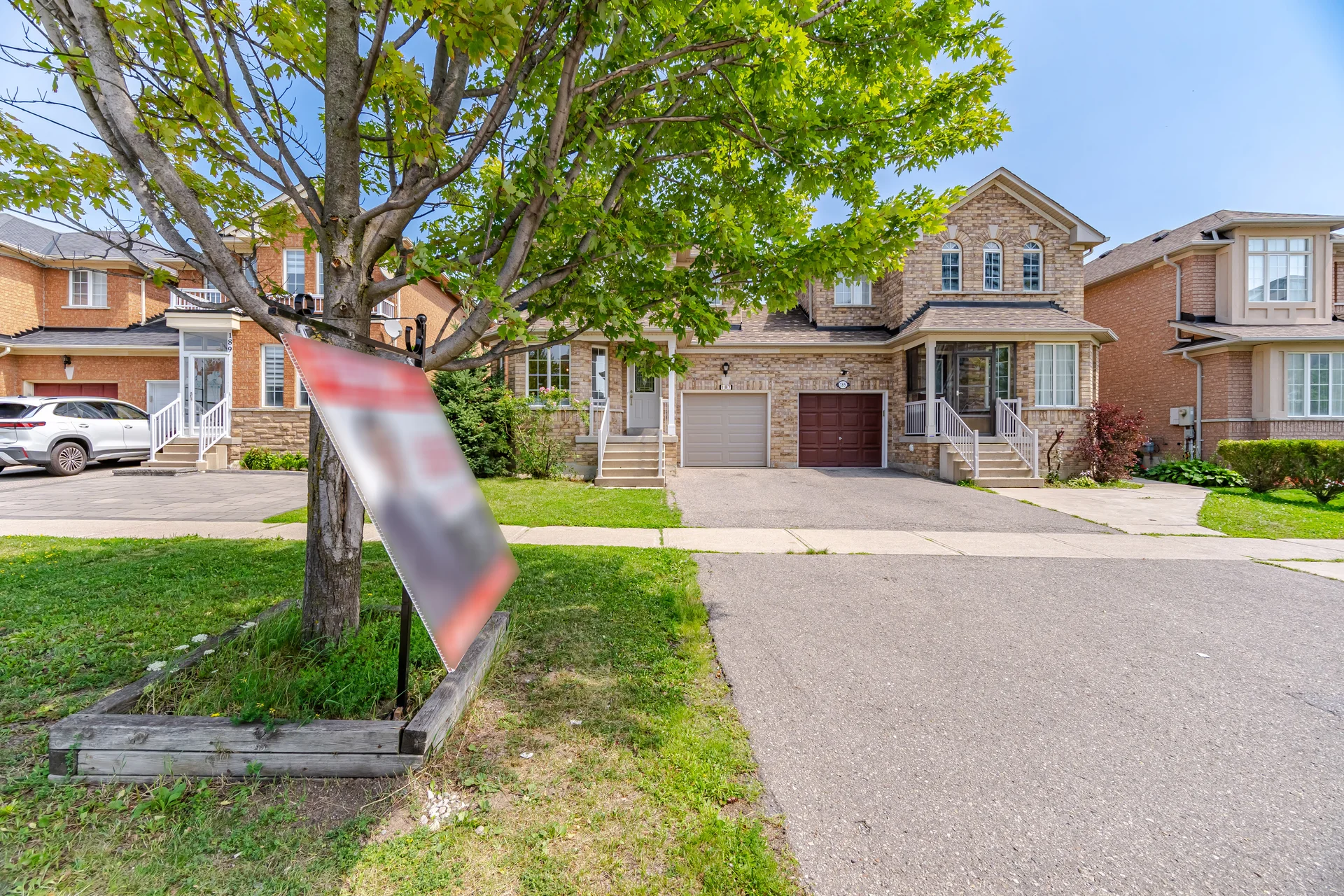 187 Red Maple Road, Richmond Hill - photo 4