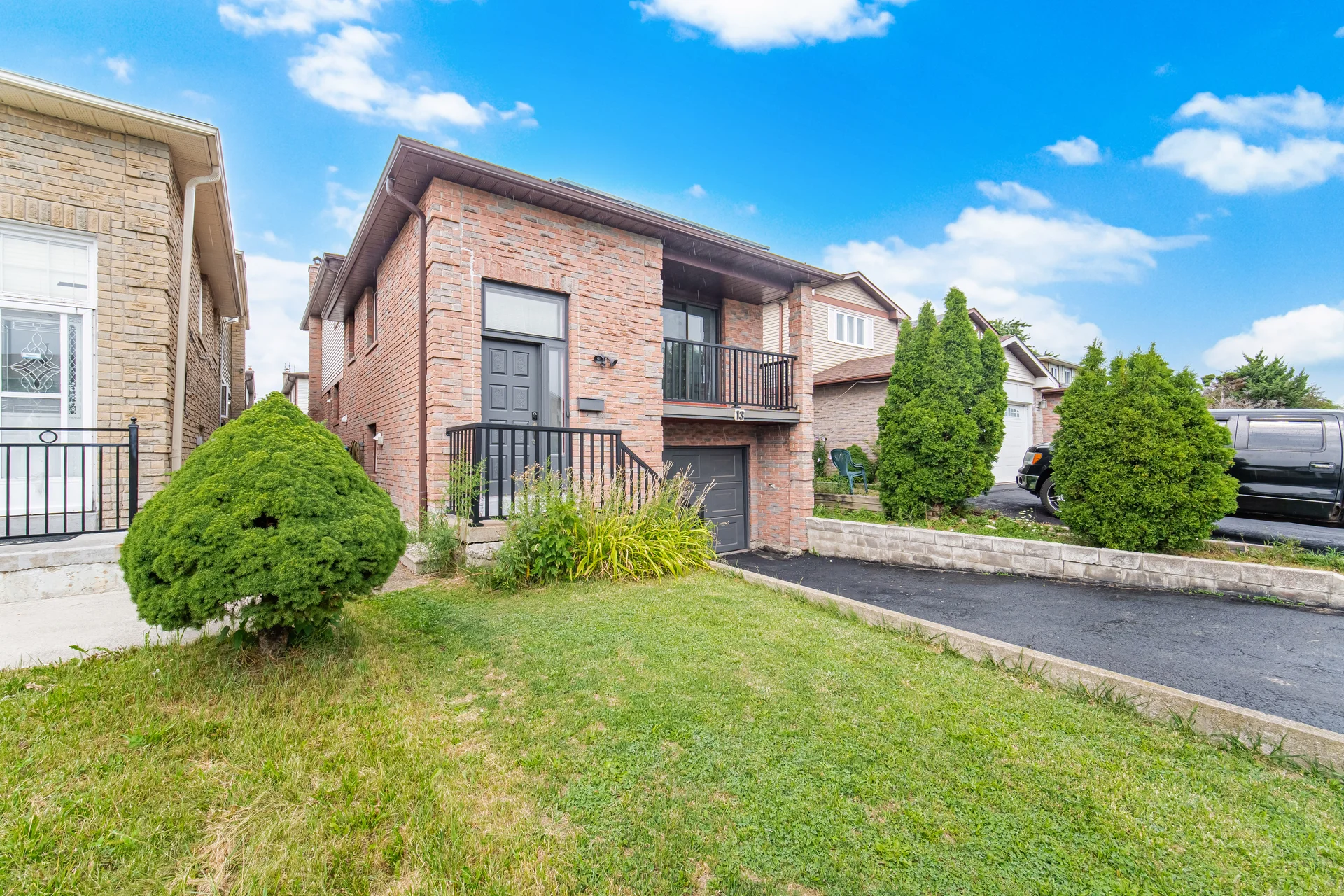 13 Dafoe Crescent, Brampton - photo 4