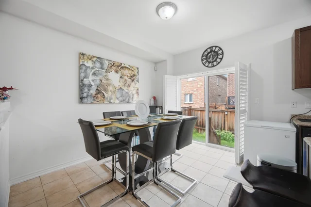 25 Yately Street, Brampton - photo 13