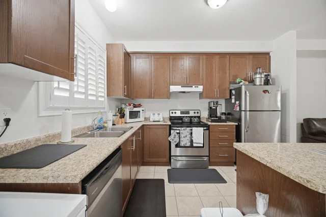 25 Yately Street, Brampton - photo 18
