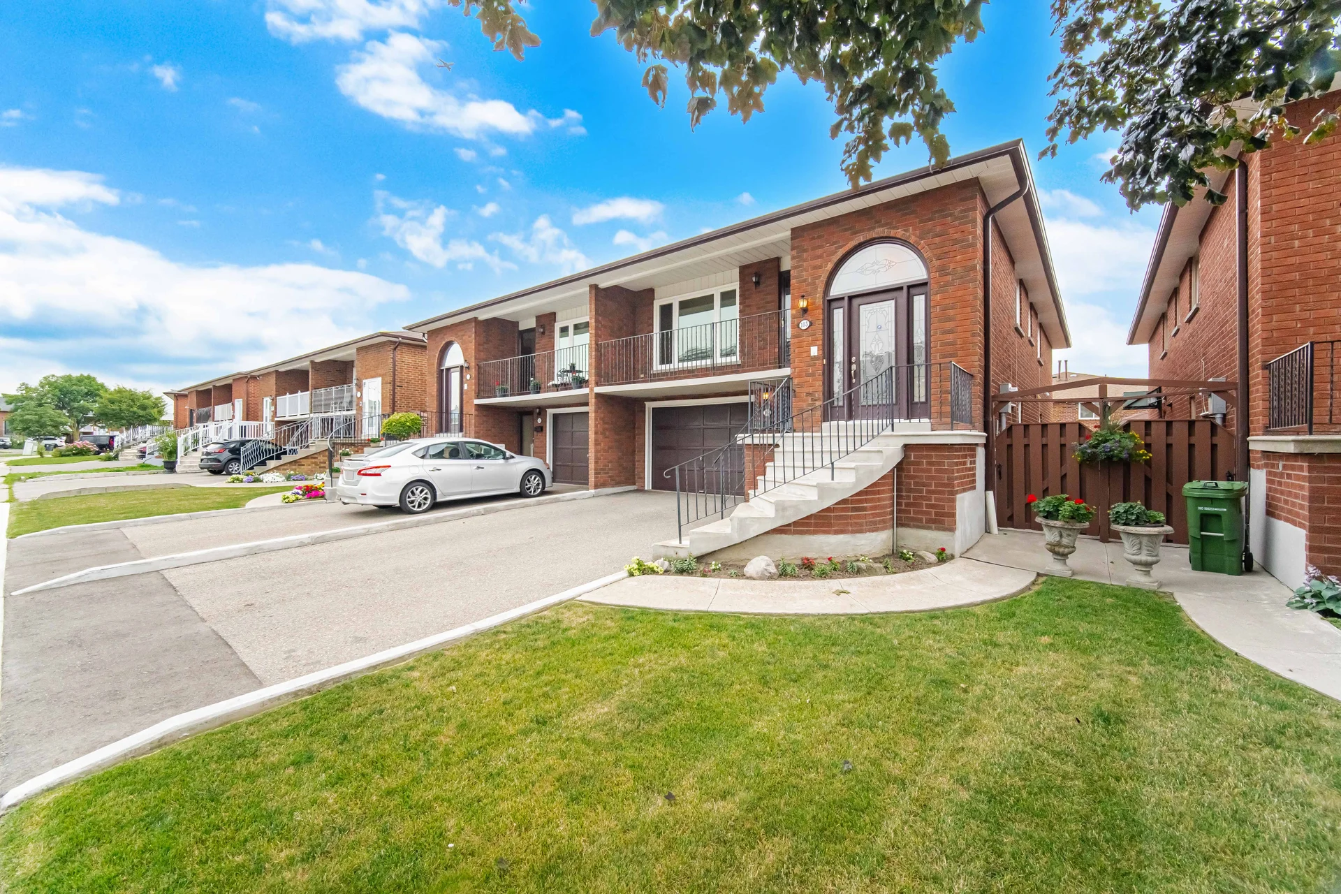 103 John Lindsay Court, North York - photo 3