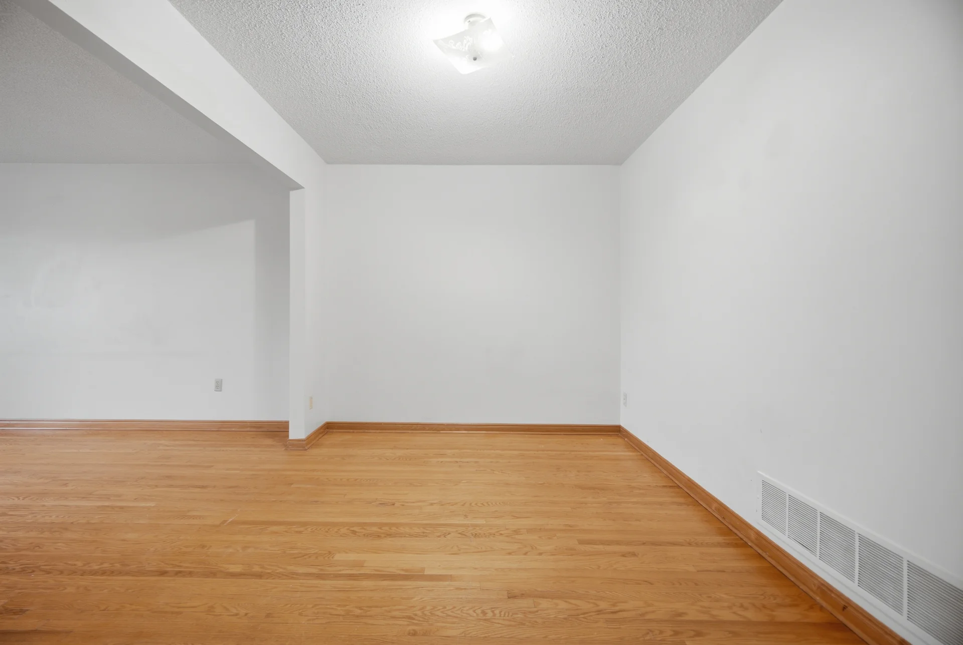 103 John Lindsay Court, North York - photo 20