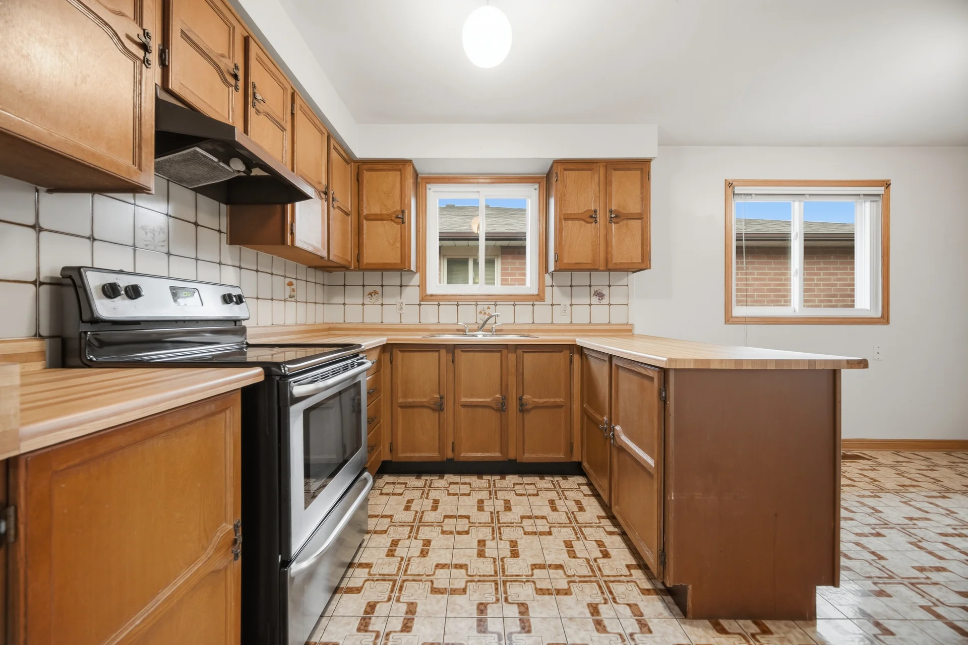 103 John Lindsay Court, North York - photo 23