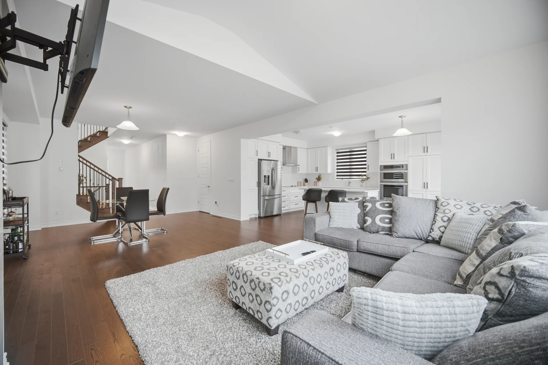 426 Coronation Road, Whitby - photo 14