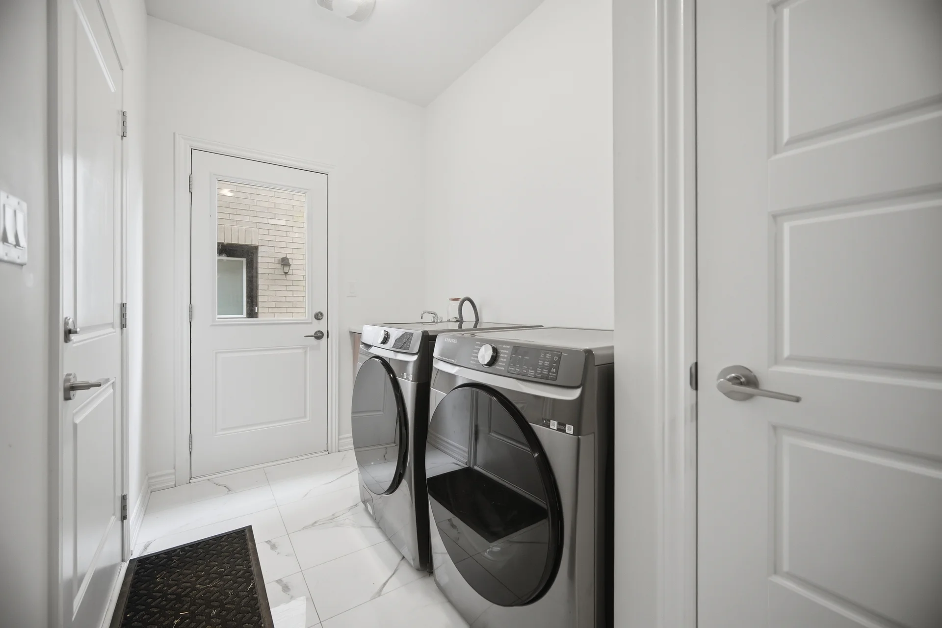 426 Coronation Road, Whitby - photo 20