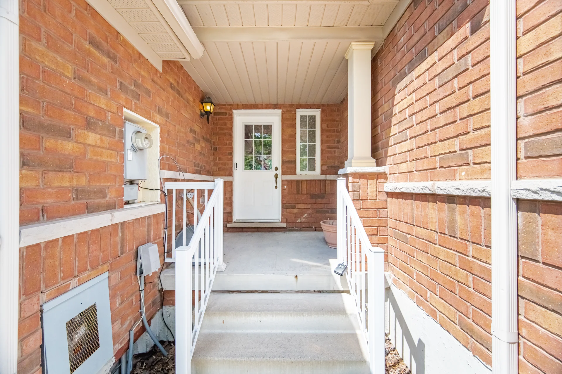 6 Barkdale Way, Whitby - photo 5