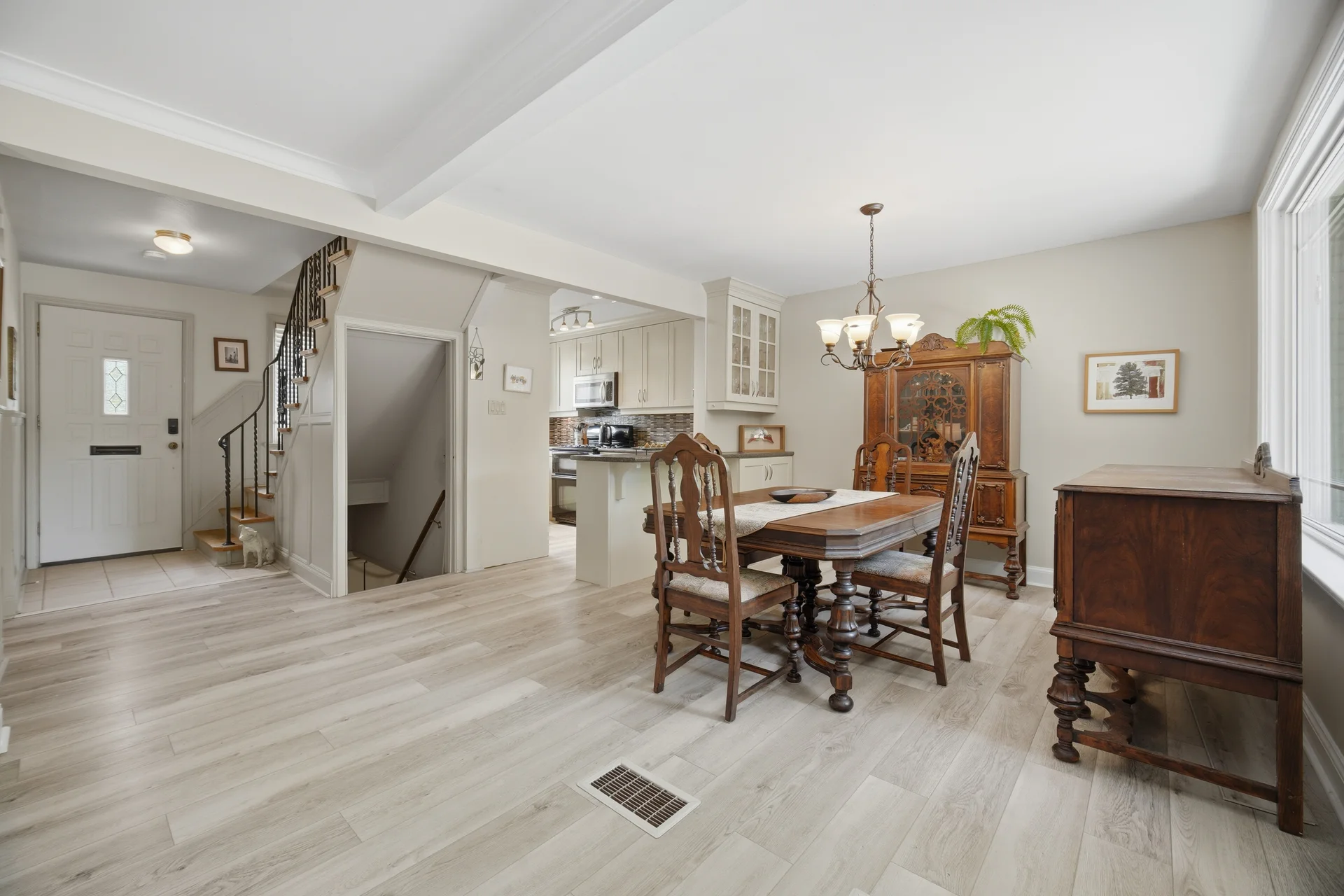 10 Elmview Court, Etobicoke - photo 17
