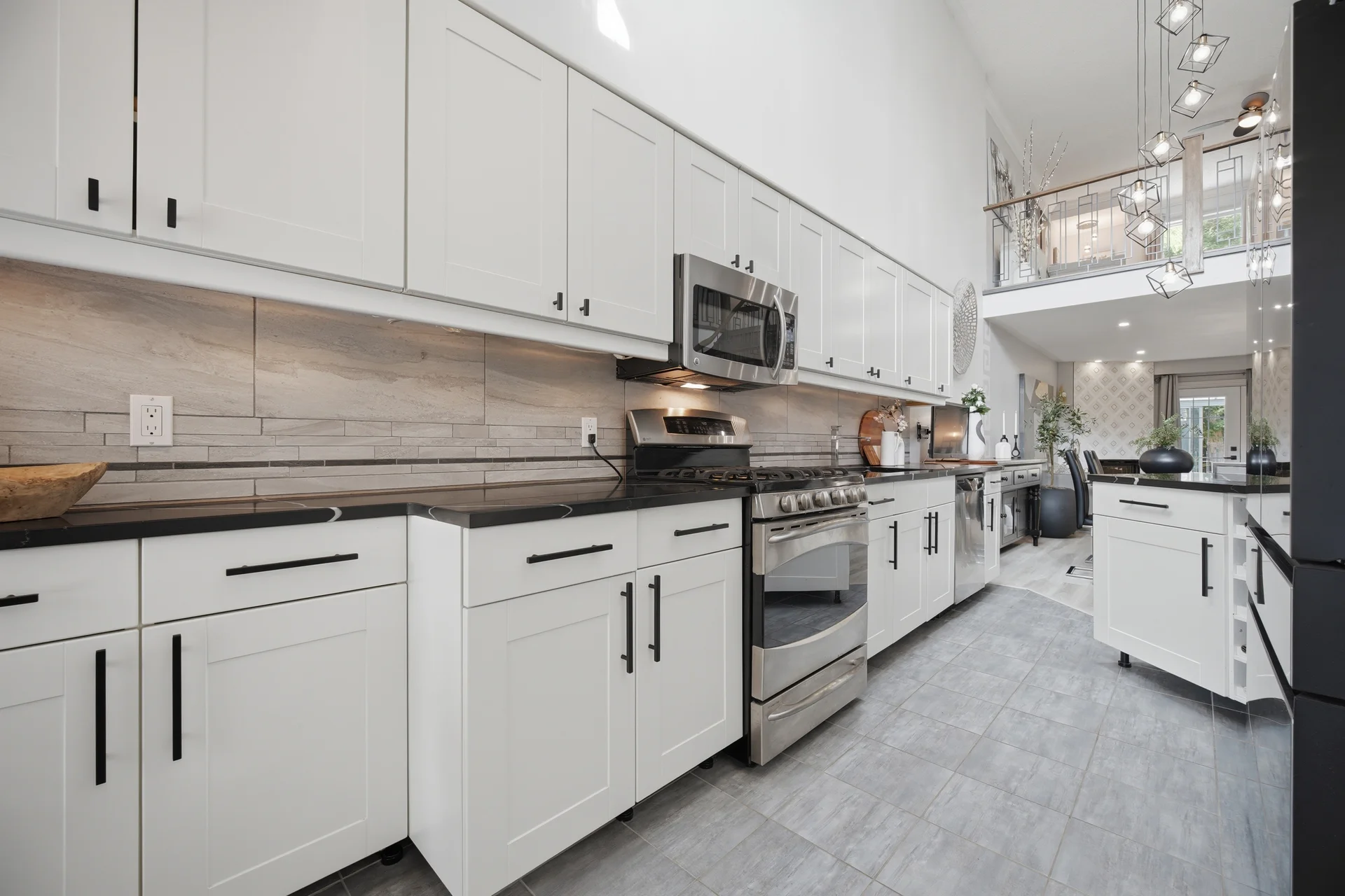 3064 Lakeshore Road West, Oakville - photo 16