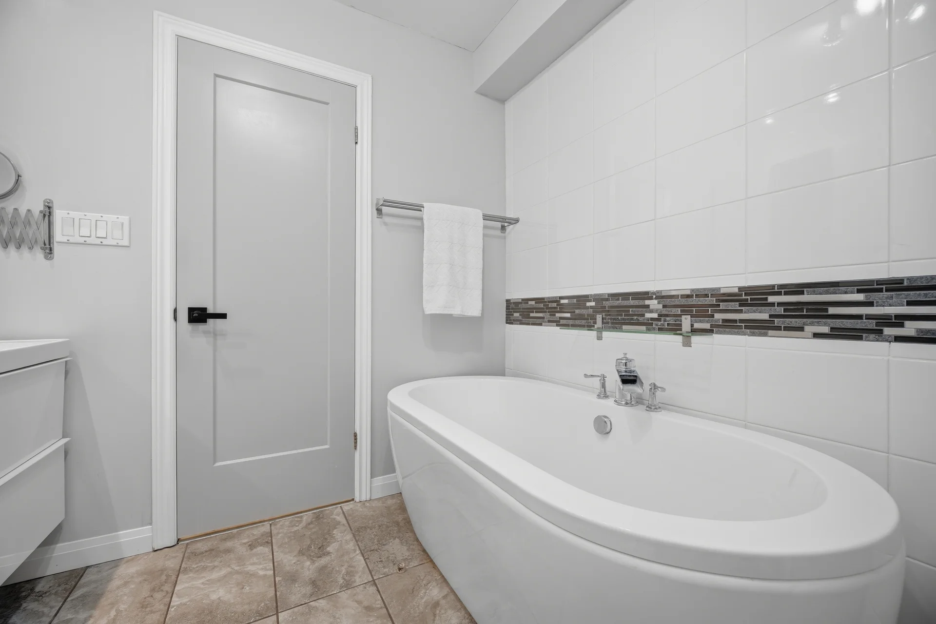 3064 Lakeshore Road West, Oakville - photo 32