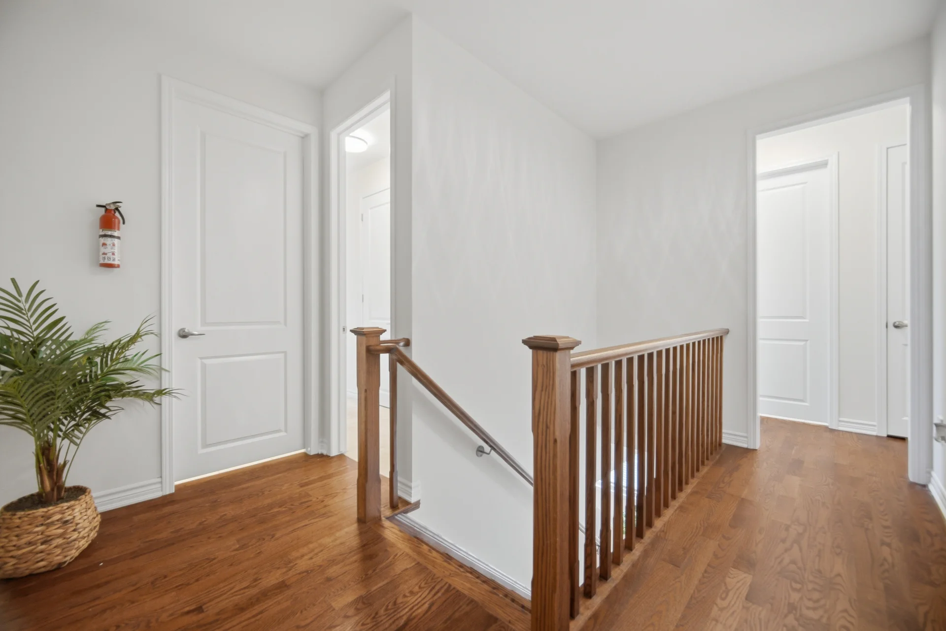 3677272