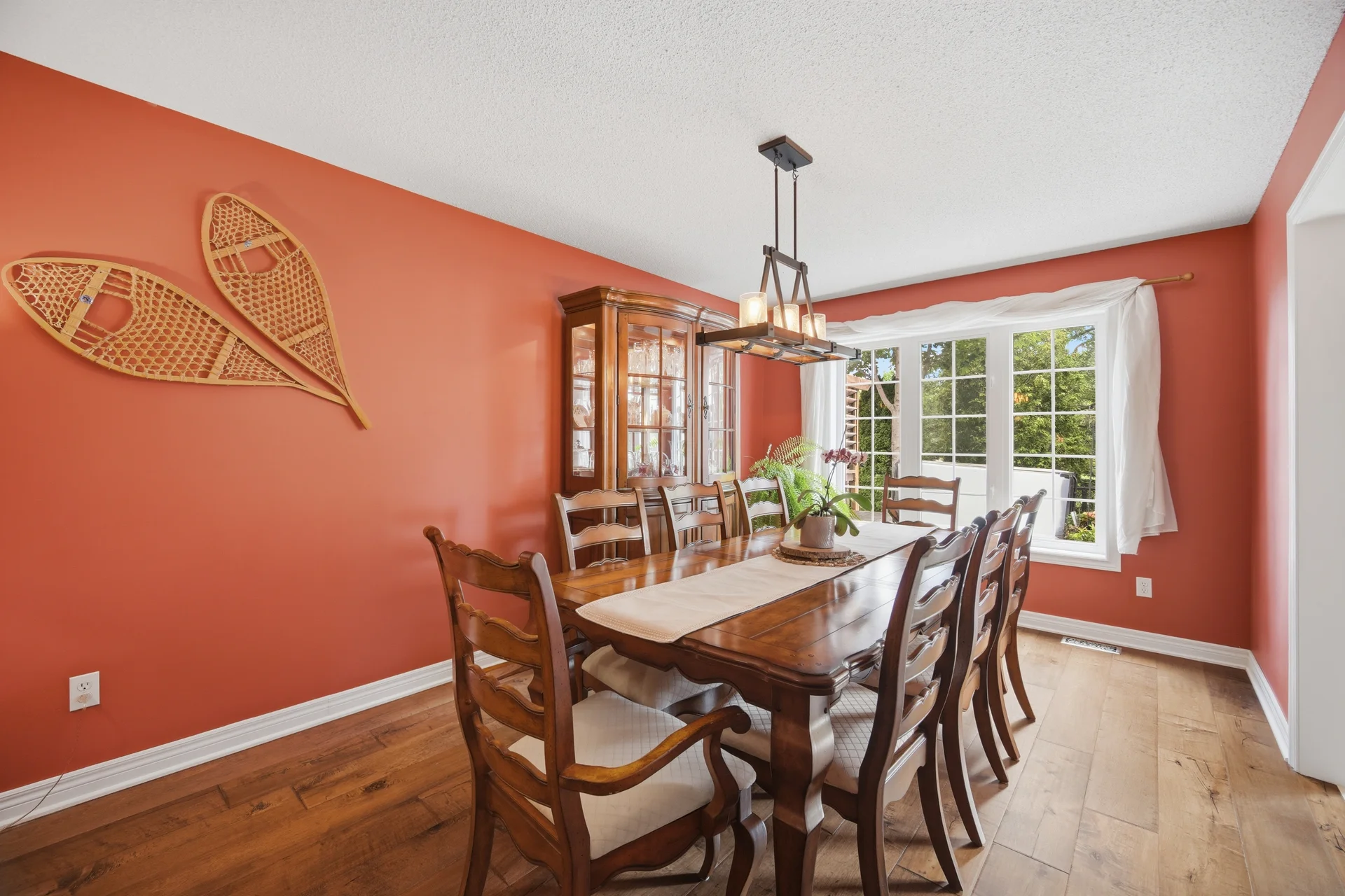 3677660