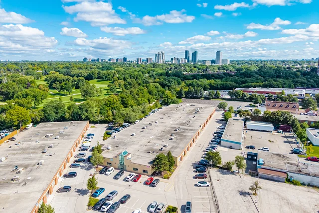 3045 Southcreek Road, Mississauga - photo 4