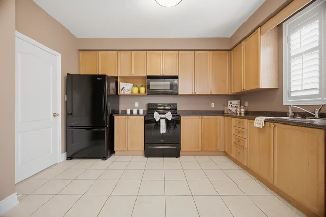 2215 Lapsley Crescent, Oakville - photo 29