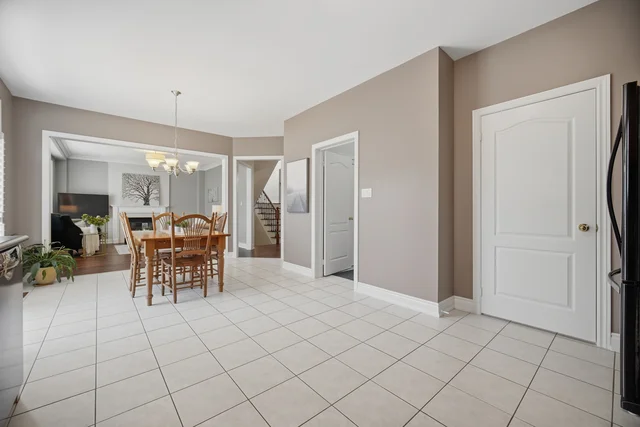 2215 Lapsley Crescent, Oakville - photo 31
