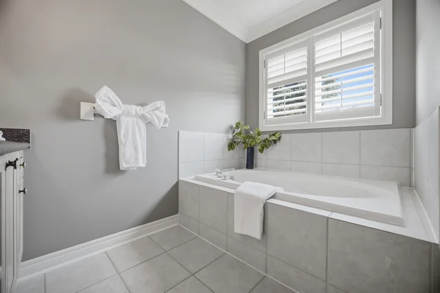 2215 Lapsley Crescent, Oakville - photo 43