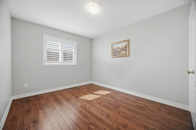2215 Lapsley Crescent, Oakville - photo 50