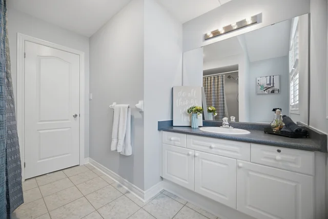 2215 Lapsley Crescent, Oakville - photo 53