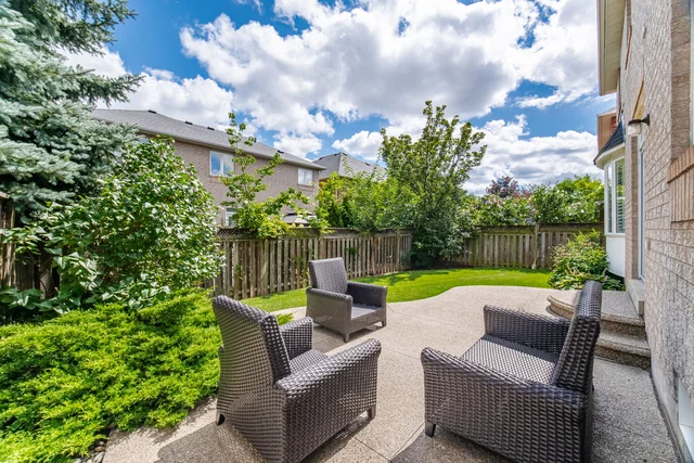 2215 Lapsley Crescent, Oakville - photo 67