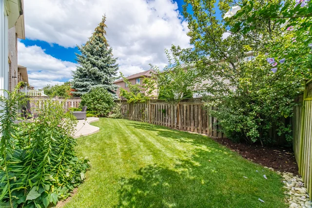 2215 Lapsley Crescent, Oakville - photo 69