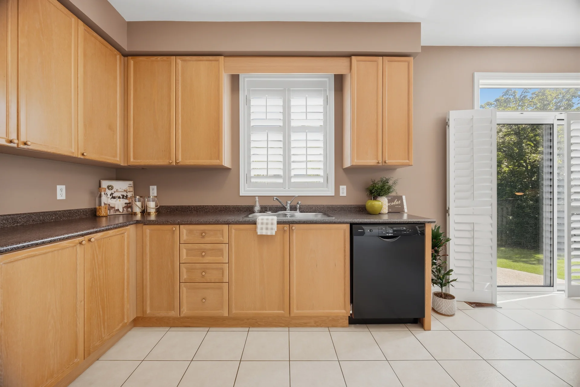 2215 Lapsley Crescent, Oakville - photo 30