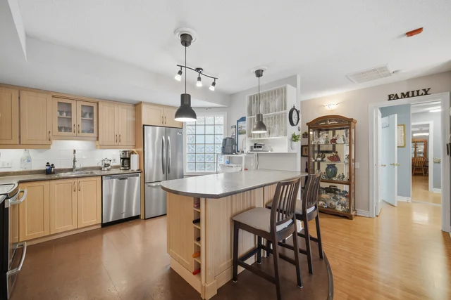 #2-77 Mill Street East, Tottenham - photo 16