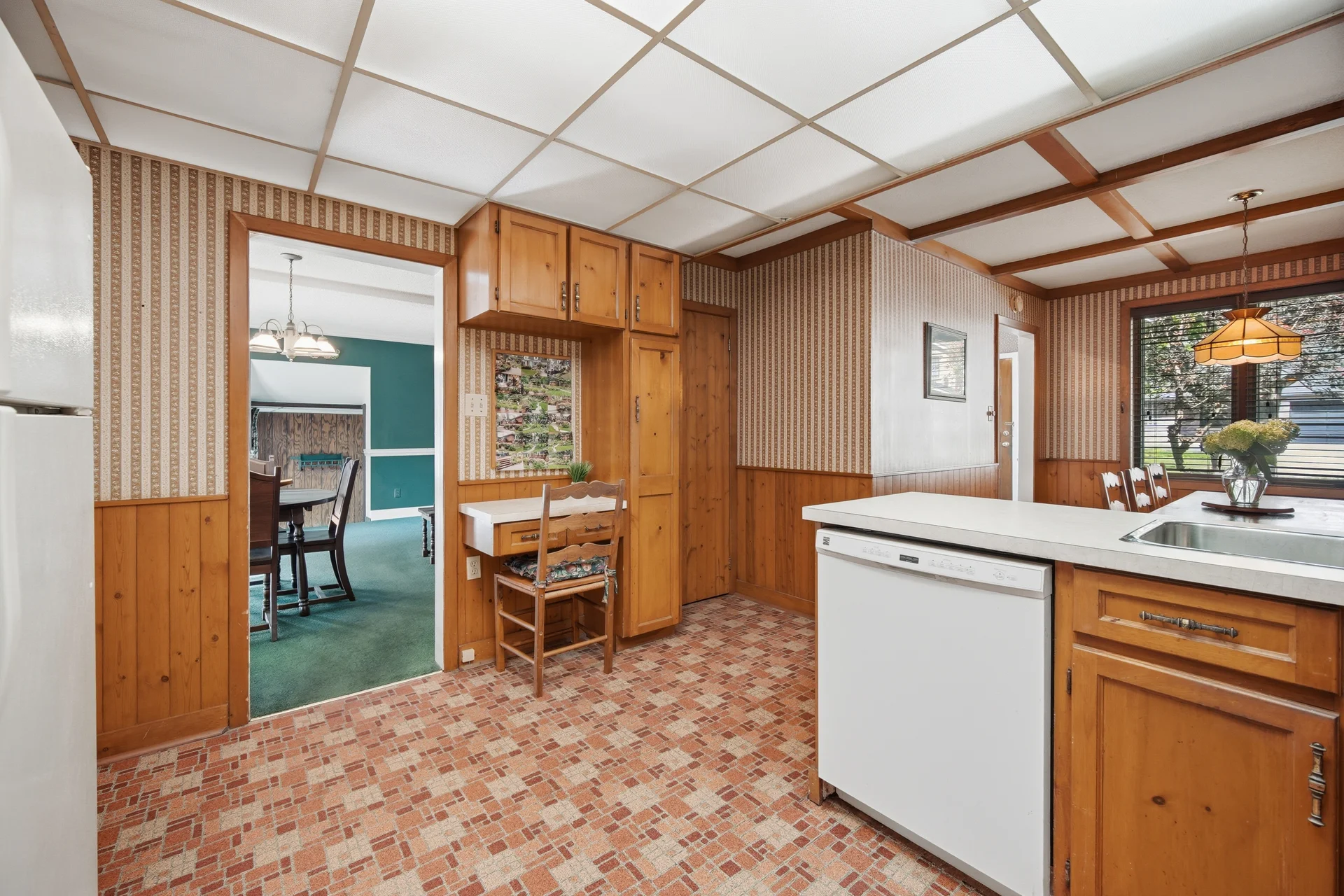 3679148