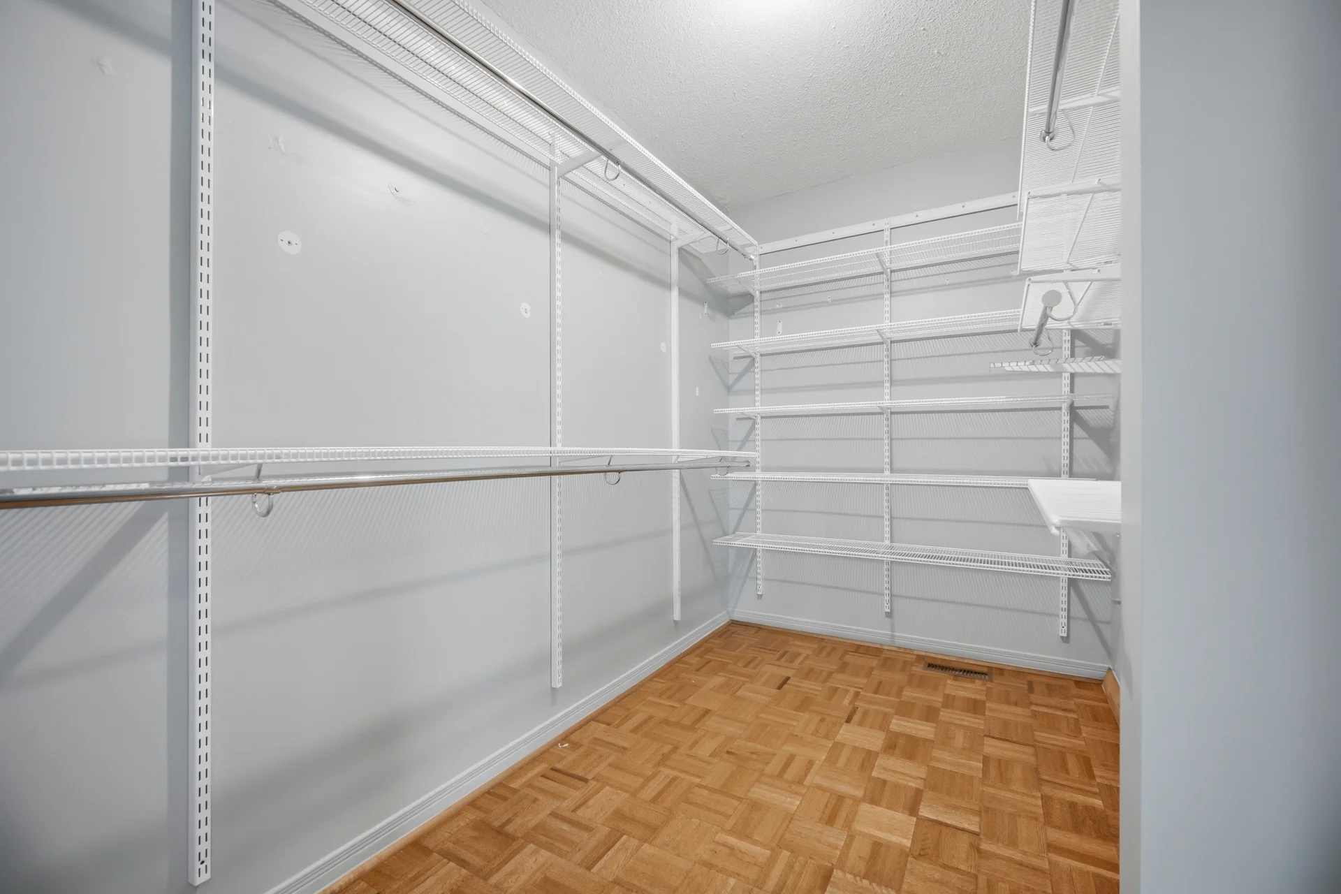 10 Hiram Road, Richmond Hill - photo 40